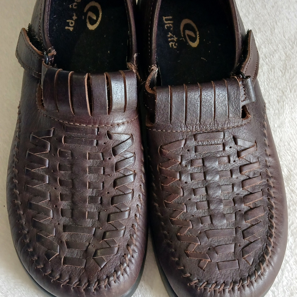 Women's Brown Loafers - Picture 4 of 8